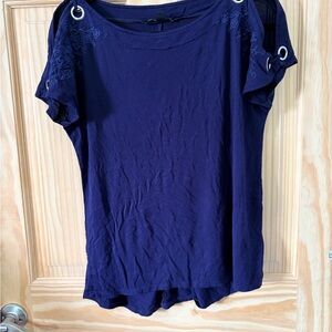 Cable & Gauge Navy Cold-Shoulder Grommet Tee